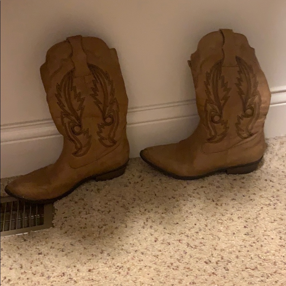 Brown Cowboy boots